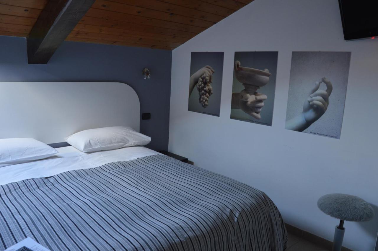 B&B Nsh, Naples Sweet Home ภายนอก รูปภาพ