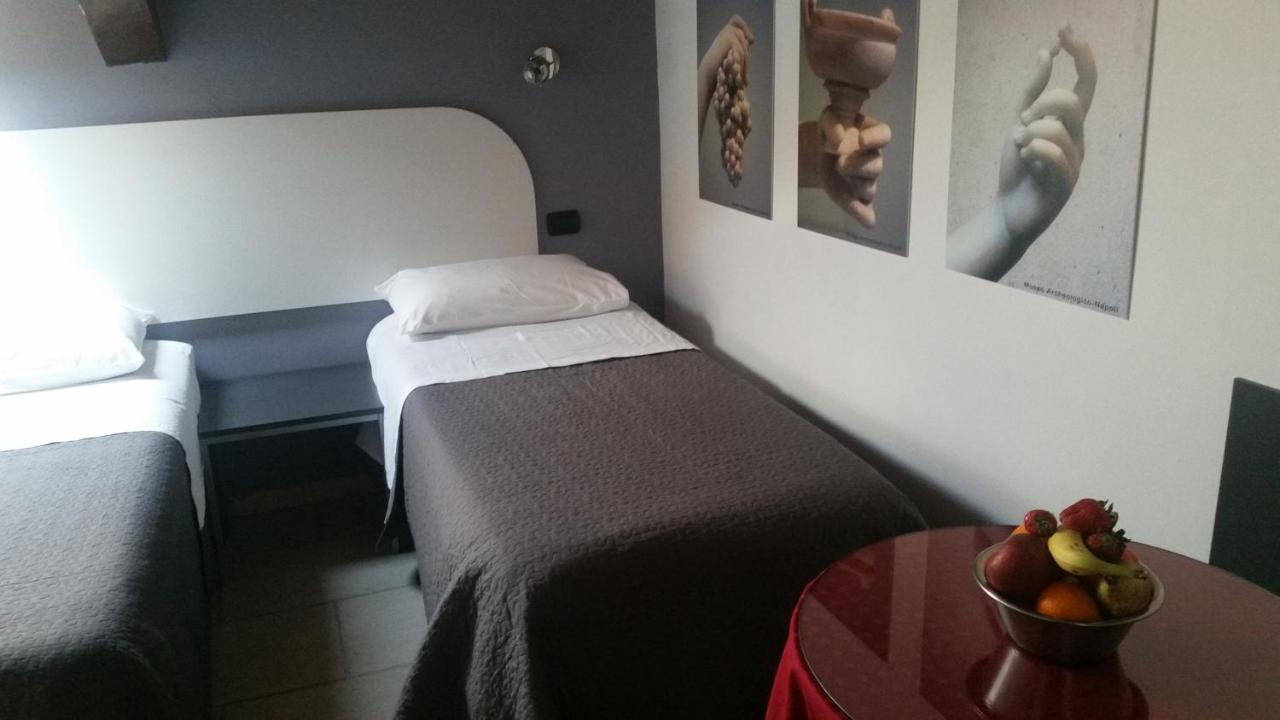 B&B Nsh, Naples Sweet Home ภายนอก รูปภาพ